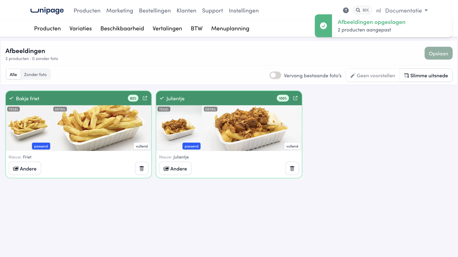Na Opslaan kleuren beide kaarten groen en meldt de melding Afbeeldingen opgeslagen: 2 producten aangepast.